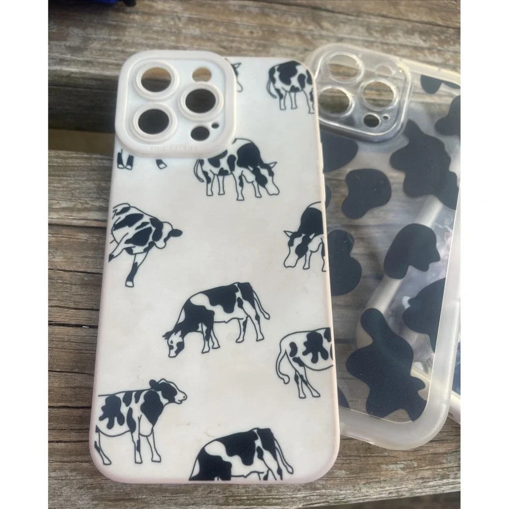 Apple iPhone 15‎ phone Case Lot of 4 all cow theme